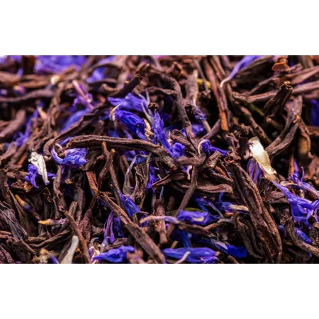 Suszone liście czarnej herbaty Ceylon z intensywnie niebieskimi płatkami bławatka – herbata Earl Grey Sorbona dorotea.pl